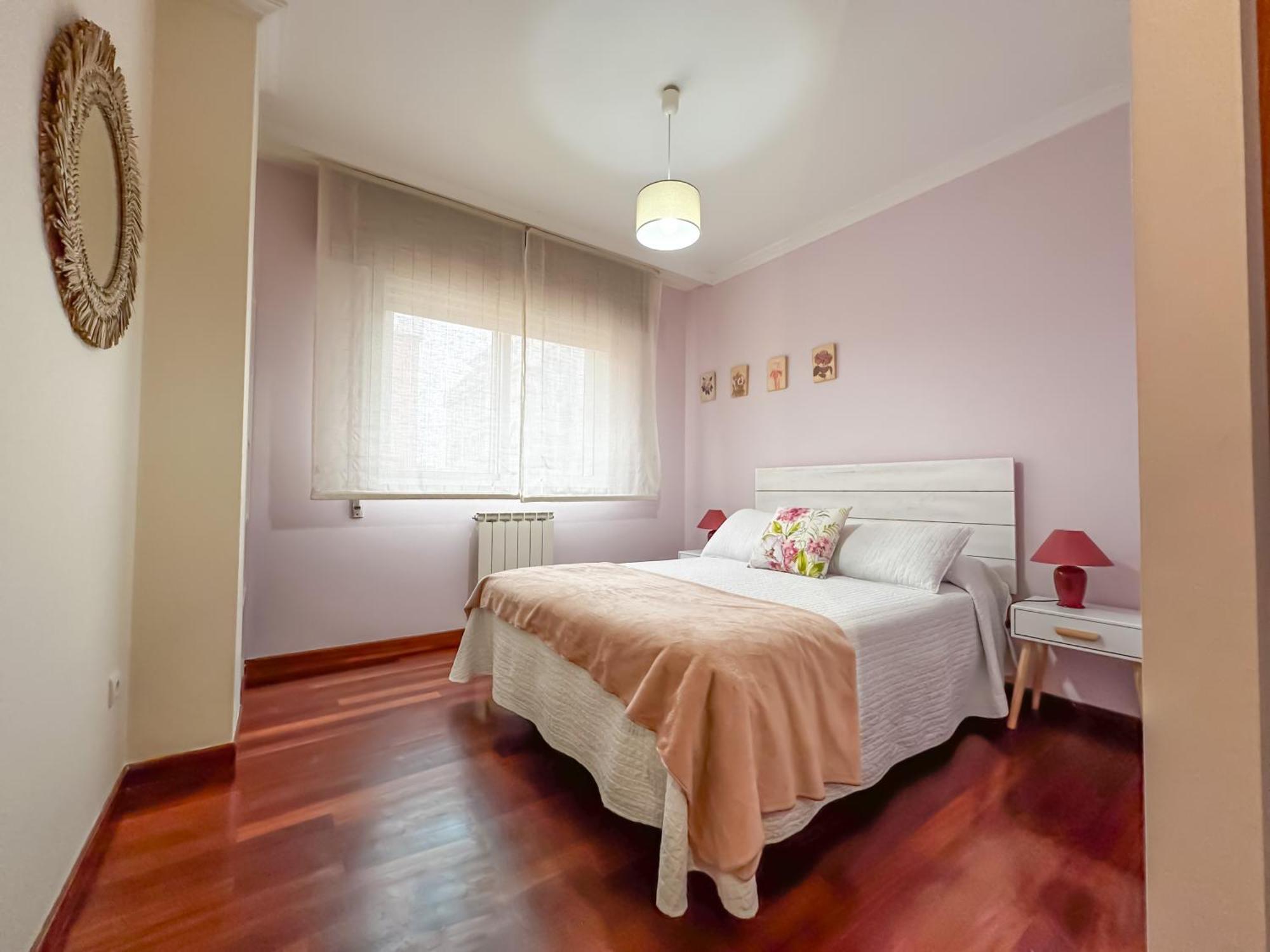 Apartamento Completo, Amplio, Muy Iluminado Y Con Plaza De Garaje Incluida. O Grove Exterior photo